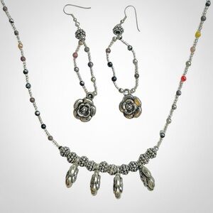 Vintage Handmade Boho Beaded Rose Necklace Dangle Earrings Matching Jewelry Set